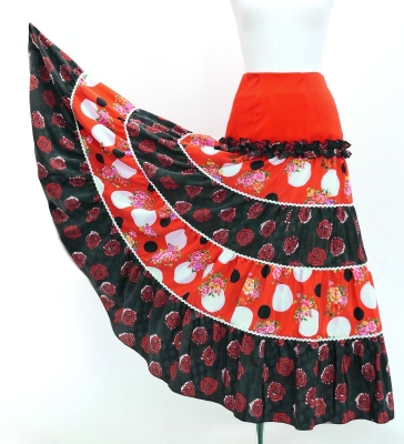 Flamenco Tiered Skirt and Double Frilled Shawl Set / Roses & Dots / Red & Black / FPS-13