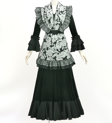 Flamenco Apron and Shawl Set / Roses / White / JPA-39