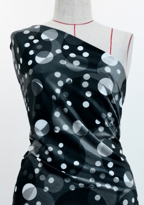 Flamenco Fabric / Dots / JKF-103-BK