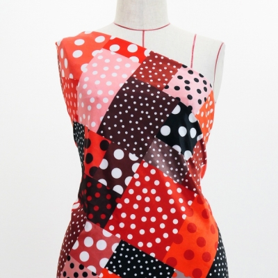 Flamenco Fabric / Dots & Patchwork Style / JKF-195-RD